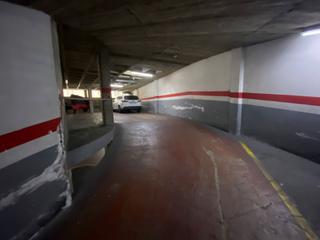 Aparcament cotxe a Carrer de lafont 34