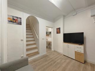 Pis  Carrer d'elkano. Duplex en planta baja. 2 dormitorios