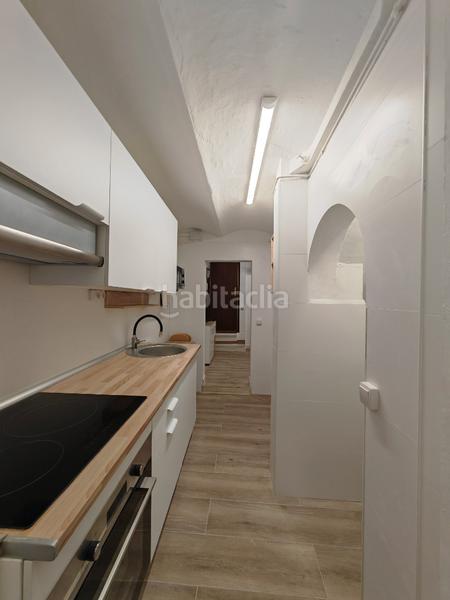 Foto 5e422fc8-7e15-474a-bdf8-5047d71d0d1b. Piso duplex en planta baja. 2 dormitorios en El Poble Sec - Parc de Montjuïc Barcelona