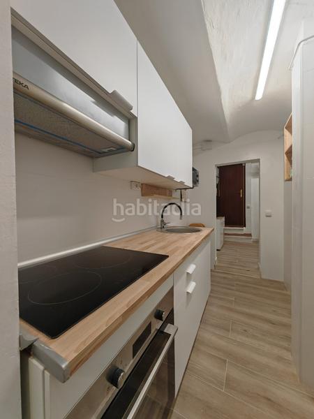 Foto fcd7bb90-1024-4724-a44e-2297fc8f416d. Piso duplex en planta baja. 2 dormitorios en El Poble Sec - Parc de Montjuïc Barcelona