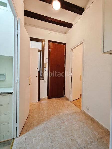 Foto 67c9f68b-eccc-4e87-83fc-d46e2e27ced0. Appartamento in El Poble Sec - Parc de Montjuïc Barcelona