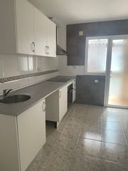 Miete Etagenwohnung  Carrer del penedès. Pis en lloguer de 4 habitacions a lleida