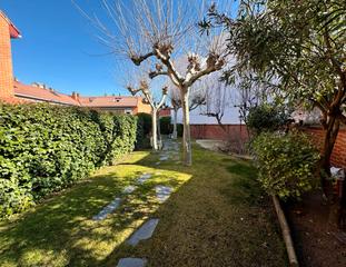 Casa adossada  Calle de los cardeñas
