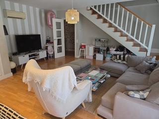 Zweistckige Wohnung  Calle de caldern de la barca