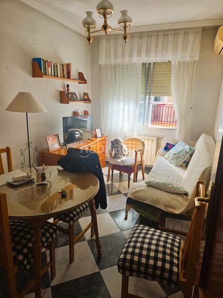 Foto cb585cc1-5329-4256-8ec0-c1f76130968c. Flat with heating in Centro Navalcarnero
