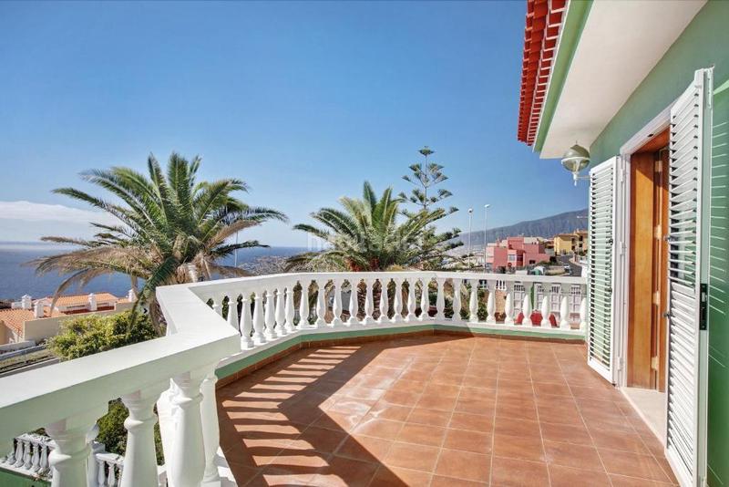 Foto df88f612-bfa9-4f81-853d-89a3ef4a152e. Haus mit parking pool in Barranco Hondo Candelaria