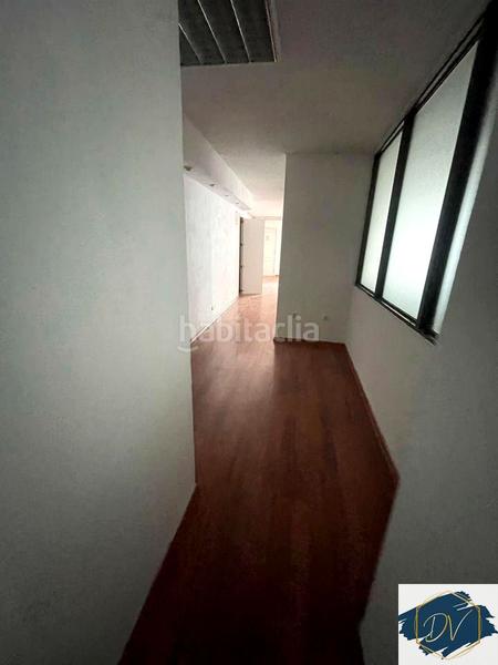 Foto e7ba7a83-9d1d-4789-a219-a51cce4378a4. Alquiler local comercial local en avenida francisco la roche, . en Santa Cruz de Tenerife