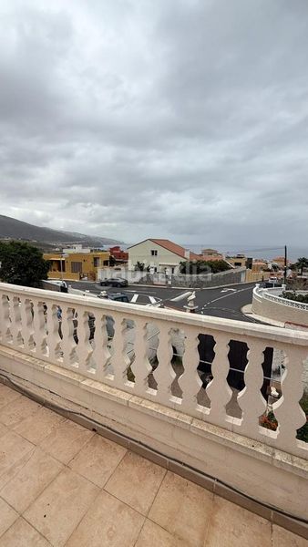 Foto 9a2824cd-0493-481d-9084-4d00bb96f39f. Casa amb aparcament a Araya Candelaria