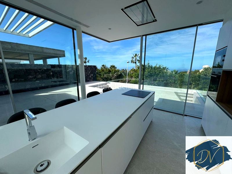 Foto 4068ed31-b2e4-4722-bfc6-6fc55b0294cb. Casa amb piscina a La Caldera Adeje