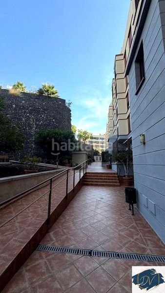 Foto 6f948bd7-be46-41d6-a073-b21917b94830. Pis amb aparcament a Arico