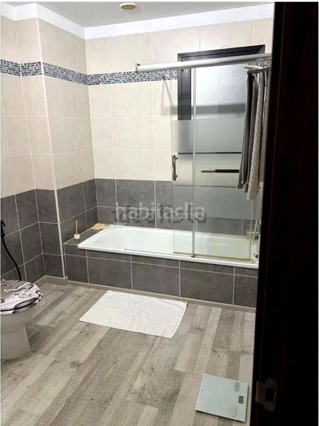 Foto ce391587-4fb5-4a50-a48f-af2b51782957. Casa amb aparcament piscina a igueste de Candelaria Candelaria