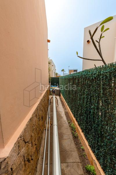 Foto 896c31f5-c759-4a60-aded-4e59f81c5cba. Dúplex espectacular vivienda en ubicacion privilegiada a pocos metros del mar en Oliva (La)