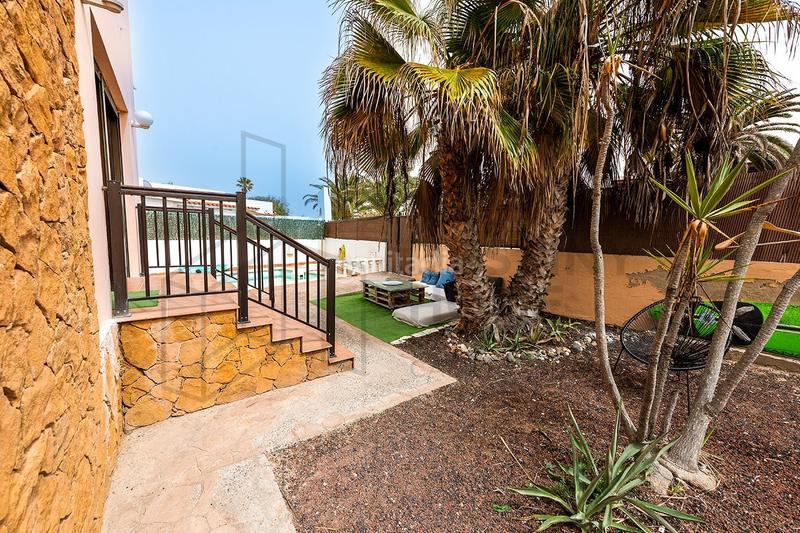 Foto d6e6c22c-afa2-43a0-bf9a-6ff4a15c3fcf. Dúplex espectacular vivienda en ubicacion privilegiada a pocos metros del mar en Oliva (La)