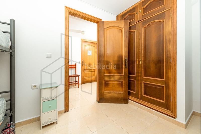 Foto fc53dc4b-7613-434c-b7cf-abe02d762991. Dúplex espectacular vivienda en ubicacion privilegiada a pocos metros del mar en Oliva (La)