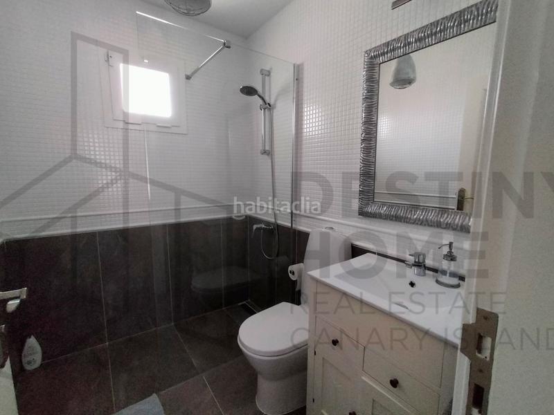 Foto 397ad6f8-e5d7-4cec-a352-91dd68e0f226. Chalet exclusiva villa de lujo con piscina en Corralejo en Oliva (La)