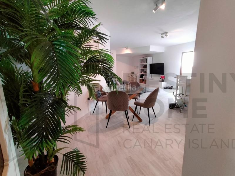 Foto 541c21b0-cb4d-4556-8a19-df5ae51125b9. Chalet exclusiva villa de lujo con piscina en Corralejo en Oliva (La)