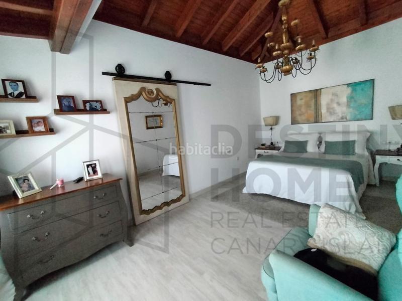 Foto 7080a469-9327-4f47-b589-8b00b5d43619. Chalet exclusiva villa de lujo con piscina en Corralejo en Oliva (La)
