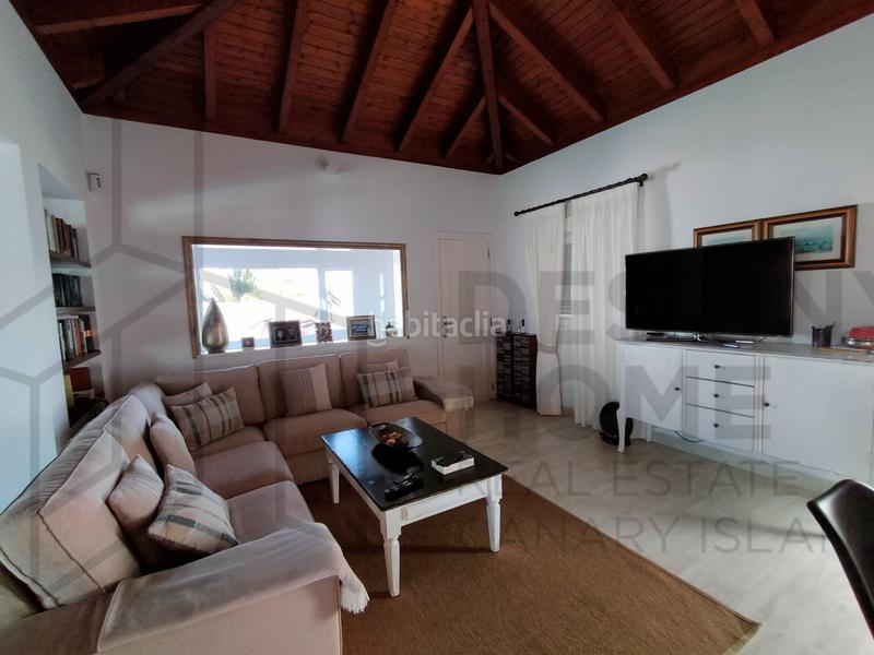 Foto 8b1f2d14-d140-4999-90b3-7c9a8a316c1d. Chalet exclusiva villa de lujo con piscina en Corralejo en Oliva (La)