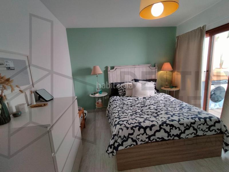 Foto 9aaf6f29-337c-4c62-9ae6-c96f18f24349. Chalet exclusiva villa de lujo con piscina en Corralejo en Oliva (La)