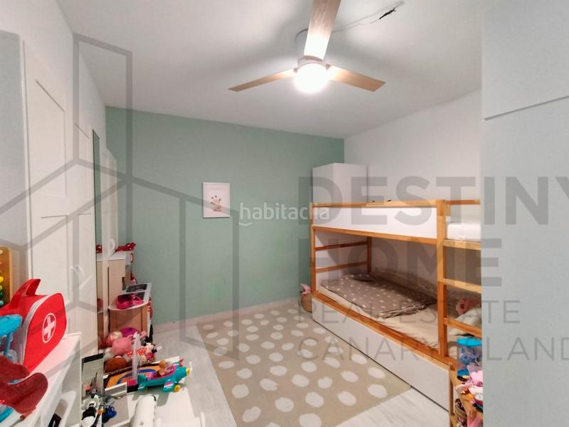 Foto c896b5e4-0559-4419-aac9-2a38fff64a88. Chalet exclusiva villa de lujo con piscina en Corralejo en Oliva (La)