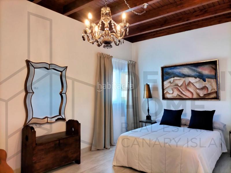 Foto eb22ea3c-85b9-4f54-96c5-f13847971359. Chalet exclusiva villa de lujo con piscina en Corralejo en Oliva (La)