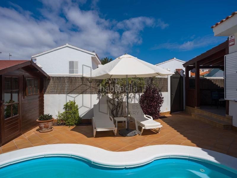 Foto 107acfa2-47c4-4c56-84d4-a631889d164f. Xalet amb piscina a Corralejo Oliva (La)