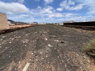 Terreny residencial a La orilla 12. Espectacular solar urbano de 1488 m2 en venta en la oliva
