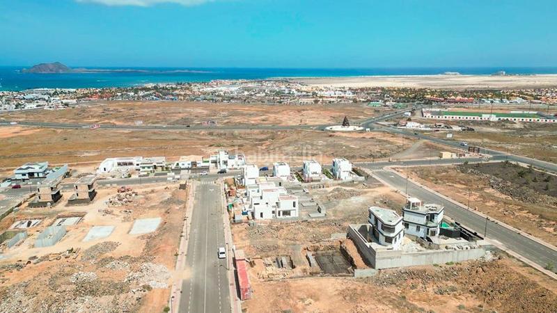 Foto 5c76f1ca-23fa-4ecc-b520-18a48e937975. Casa promocion de obra nueva en Corralejo en Corralejo Oliva (La)