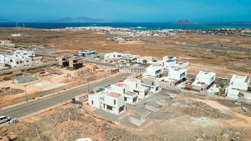 Foto bb0a9195-9803-46ba-b3c4-8f60971beef7. Casa promocion de obra nueva en Corralejo en Corralejo Oliva (La)