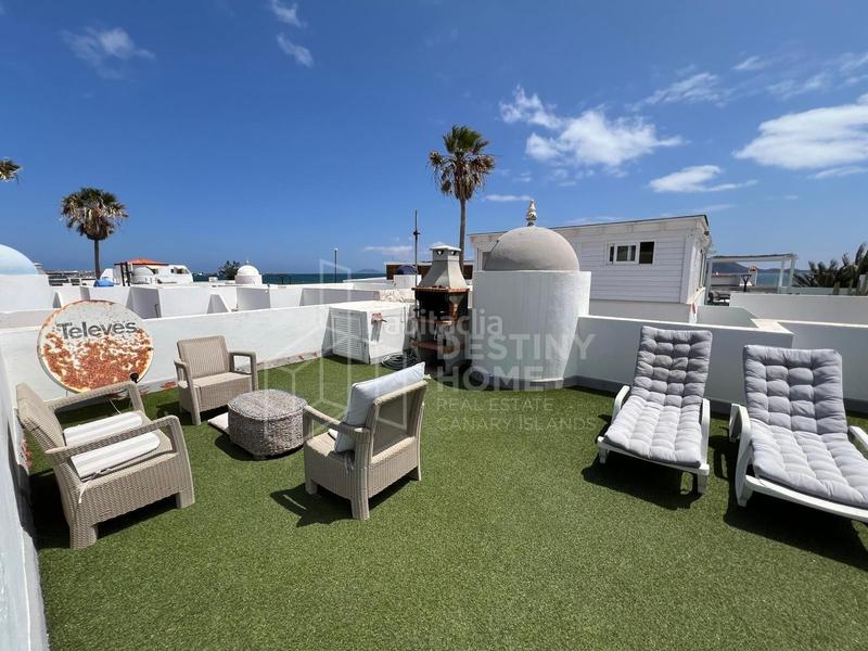 Foto dc9b2f7a-457e-4bab-ad67-506f2d23db09. Casa espectacular chalet de 3 dormitorios en venta con vistas al mar en Oliva (La)