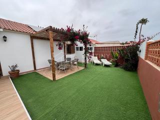 Casa  Punta prieta. Espectacular chalet pareado en venta en avenida grandes playas