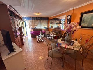 Dplex  Juan sebastian el cano. Dplex reformado en venta en el centro de corralejo
