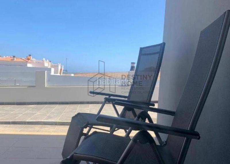 Foto 341e526f-37f9-49a1-8360-932b06167e95. Apartament amb piscina a Caleta de Fuste Antigua