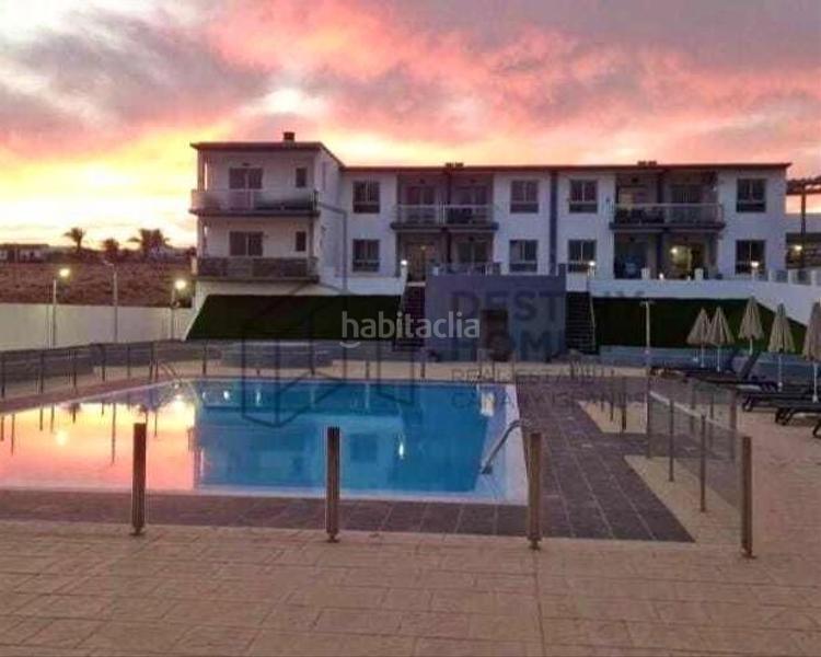 Foto d06ad4da-3386-4e31-ac2a-5a766a4b600c. Apartament amb piscina a Caleta de Fuste Antigua
