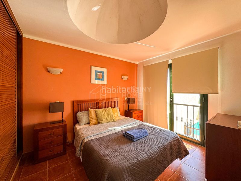 Foto 4d292fea-aa72-4992-bacc-c20919f54dd9. Casa amb piscina a Corralejo Oliva (La)