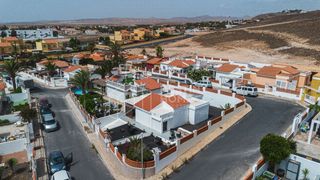 Casa  Parque holandes. Espectacular chalet de 2 dormitorios en venta en parque holandes