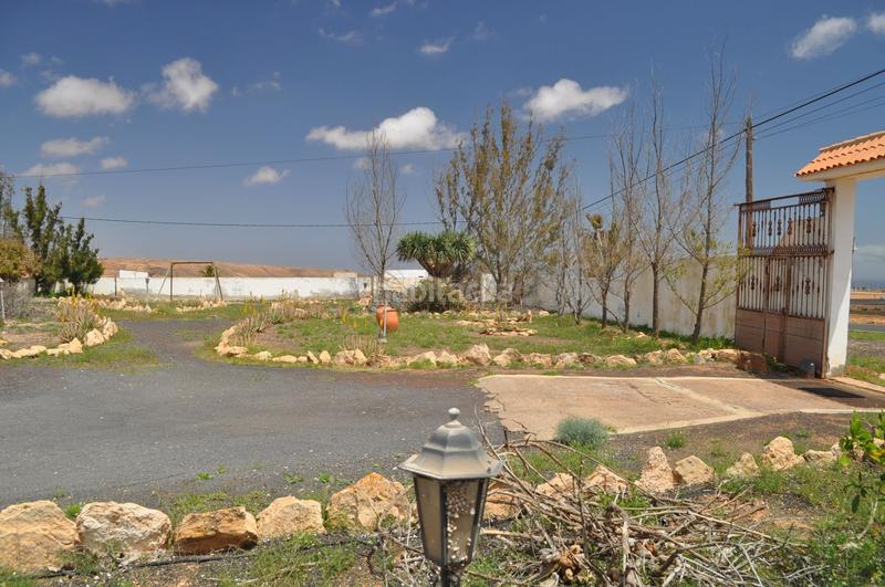 Foto 95014156-2c46-4fdb-9876-64b12b77d840. Casa en los estancos 22 amplia finca rústica en venta en los estancos en Puerto del Rosario