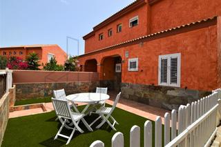 Lloguer Casa  Pardela. Se alquila media temporada villa majorera con piscina privada en