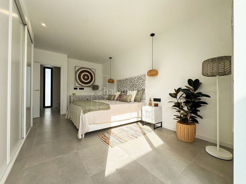 Foto 3494a7f8-87a0-4472-a5c7-5bdaad75758d. Xalet amb aparcament piscina a Villaverde Oliva (La)