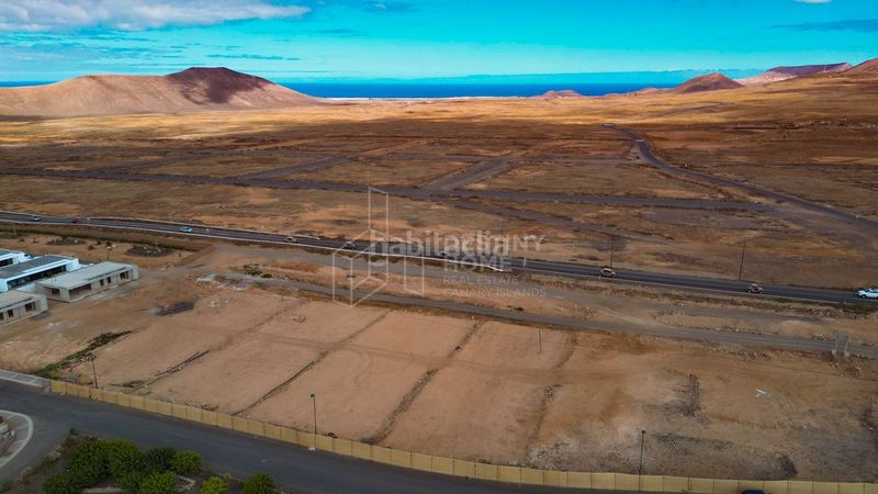 Foto 5be8f04f-1d9e-4e41-87bc-67565b295647. Xalet amb aparcament piscina a Villaverde Oliva (La)