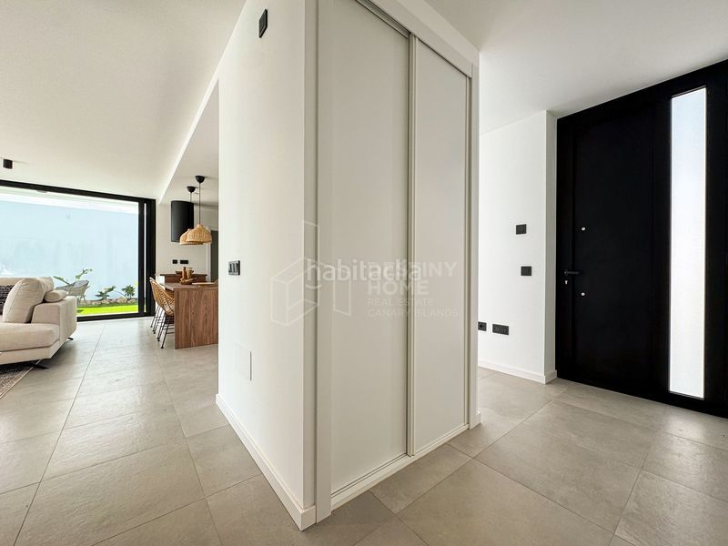 Foto 75bf0030-a2d3-4897-aab6-96971dd3ef90. Xalet amb aparcament piscina a Villaverde Oliva (La)