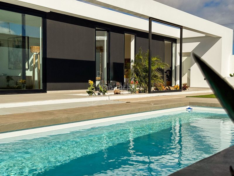 Foto 83142143-8e50-4116-a713-586198c08ac6. Xalet amb aparcament piscina a Villaverde Oliva (La)