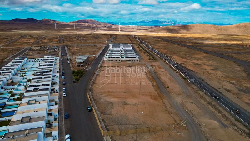 Foto 8ead55fd-56fc-482a-a0ad-576265fdb4f6. Xalet amb aparcament piscina a Villaverde Oliva (La)