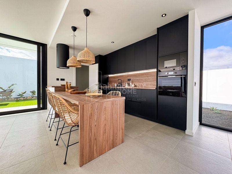 Foto bfc1cd4e-e0d3-4819-ac4d-34e8909f941d. Xalet amb aparcament piscina a Villaverde Oliva (La)