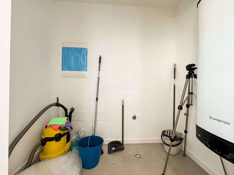 Foto f7cdd135-d56d-4657-8ea2-4611d91ad7e9. Xalet amb aparcament piscina a Villaverde Oliva (La)