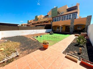 Apartamento  Guirre. Espectacular apartamento de 3 dormitorios en venta en corralejo,