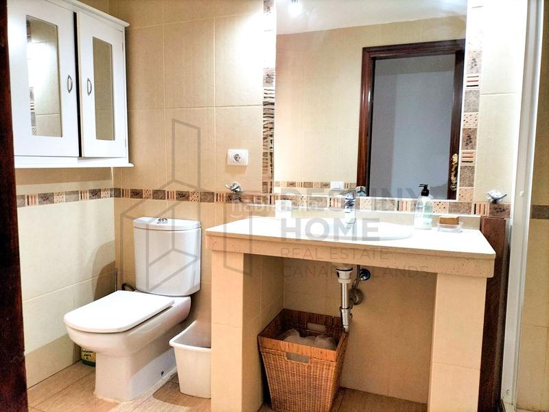 Foto f9b2c8f3-0d35-4fd0-b629-975ad93a4f57. Apartament a Corralejo Oliva (La)