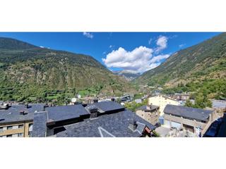 Lloguer Apartament  N/a. Amplio apartamento de 2 habitaciones totalmente reformado