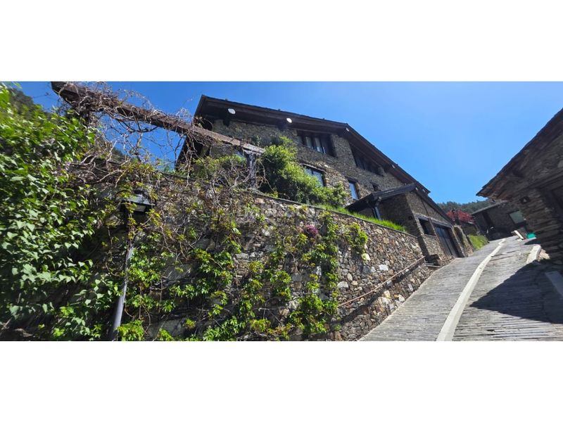 Foto 1fdd758c-bdaf-4f1f-9507-3e78726ffcb4. Casa amb aparcament a Pal-Xixerella La Massana