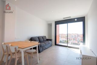 Location Appartement  Avinguda de la constitució